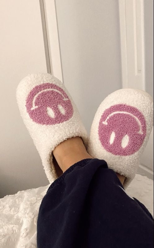 |Happy Slippers|