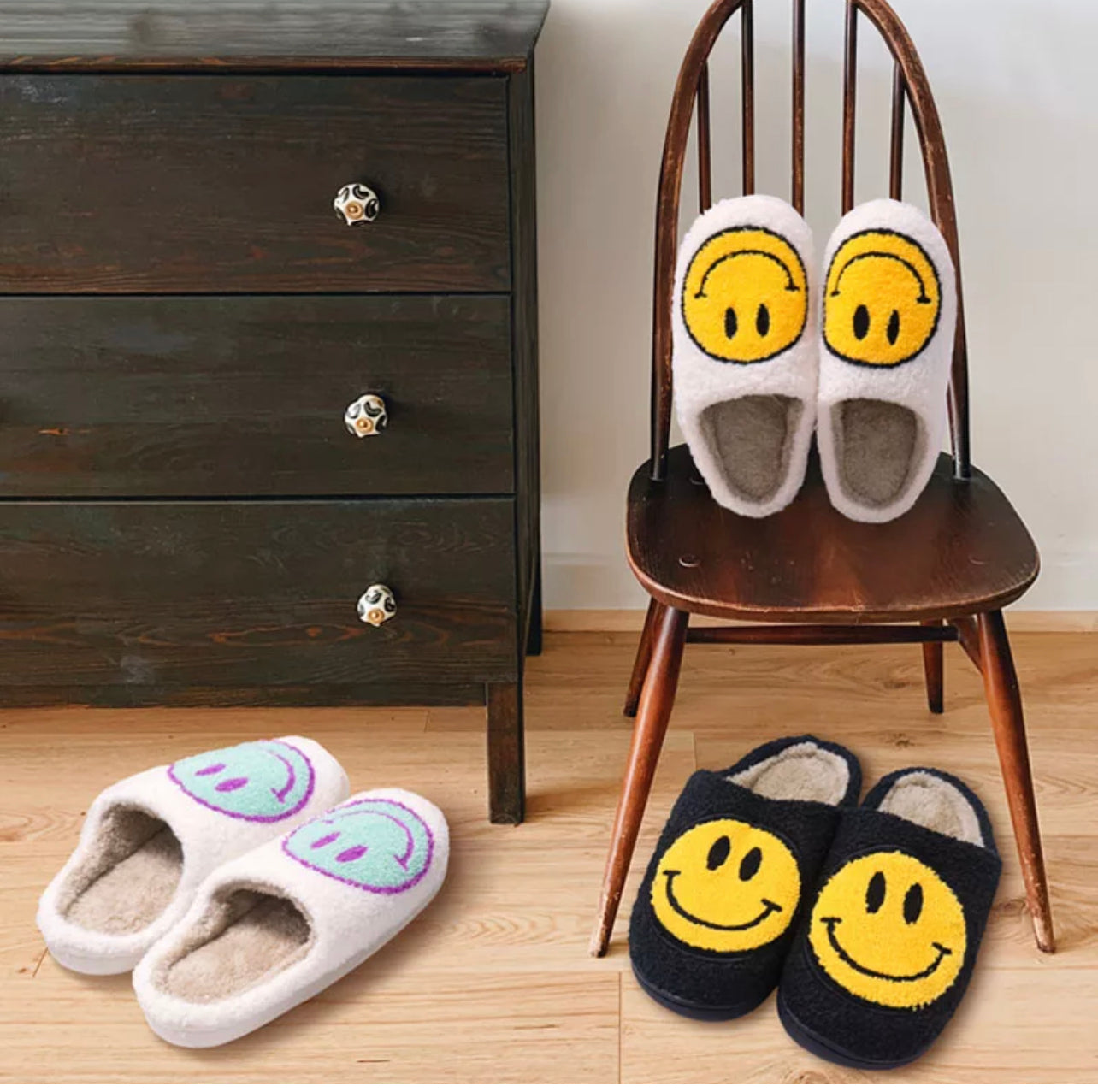 |Happy Slippers|